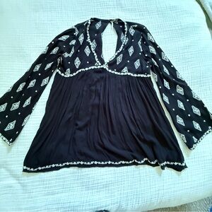Free People Black and White Asymmetrical V-Neck Blouse